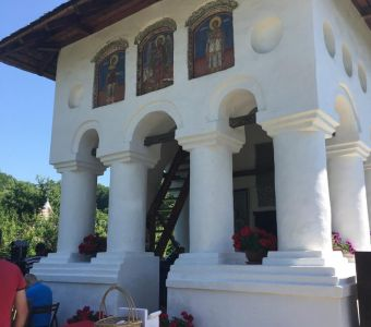 În vizită la schitul Brătășești, de hramul Nașterii Sf. Ioan Botezătorul 24.06.2021